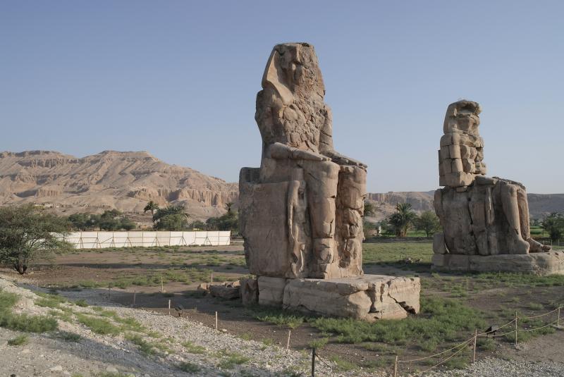 Viaje a Egipto Todo incluido Colosos de Memnom en Luxor