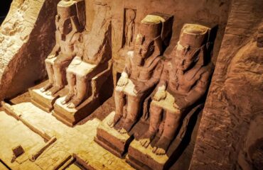 abu-simbel-Ramses II -superior